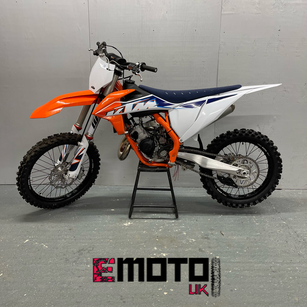 2022 SX 150 – EmotoUK